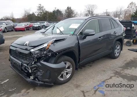 2025 Toyota Rav4 Xle z USA, uszkodzony, nr VIN JTMP1RFV5SJ044866